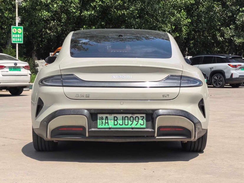 MI SU7 2025 car image #3