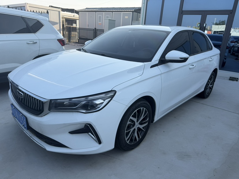 GEELY Emgrand 2023 car image #2