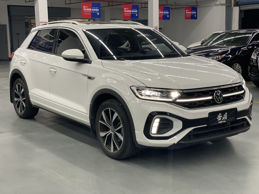 Volkswagen T-Roc 2024 #3 Volkswagen T-Roc 2024 car image #3