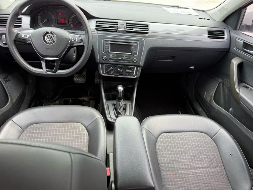 Volkswagen Santana 2018 car image #8