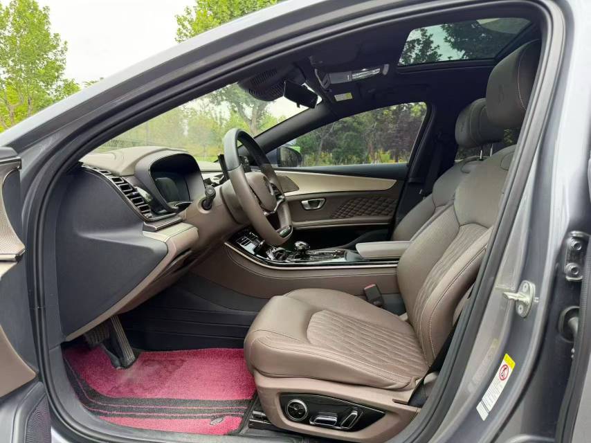BYD Han 2023 car image #4