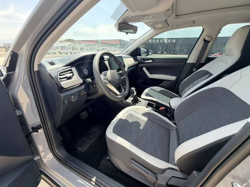 Volkswagen Tharu 2026 car image #4