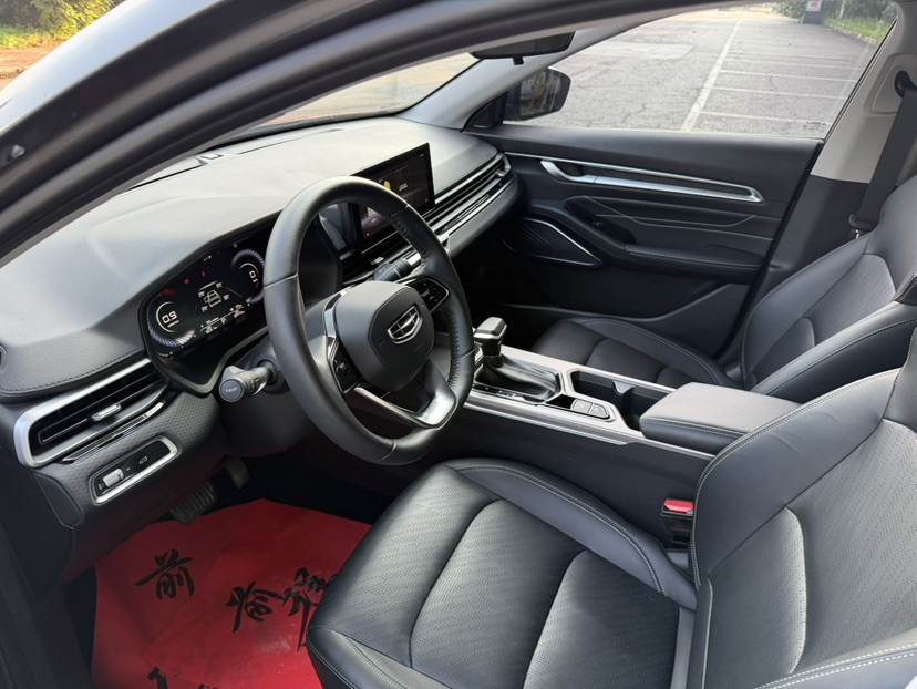 GEELY Emgrand 2023 #4 GEELY Emgrand 2023 car image #4