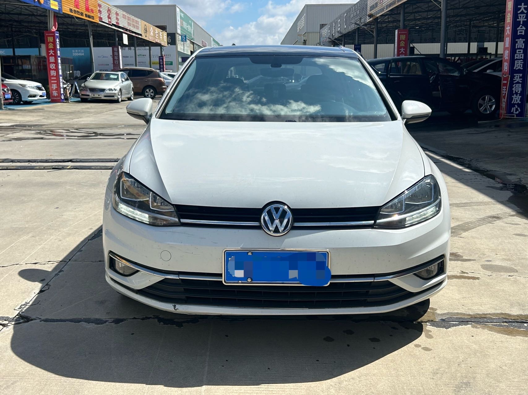 Volkswagen Golf 2019 Volkswagen Golf 2019 car image