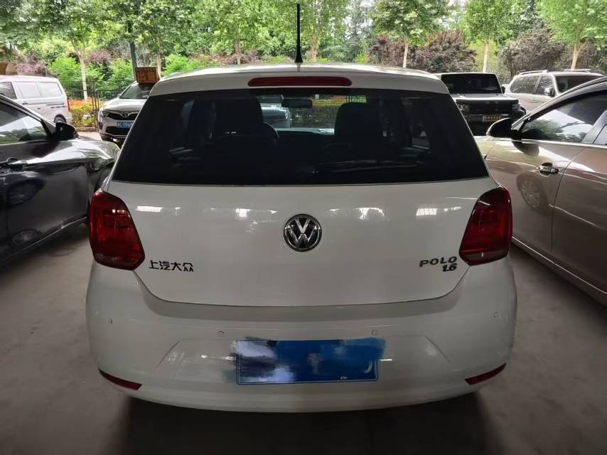 Volkswagen Polo 2016 car image #5