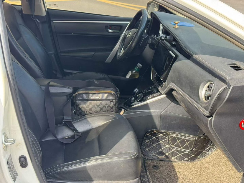 Toyota Corolla 2019 #6 Toyota Corolla 2019 car image #6