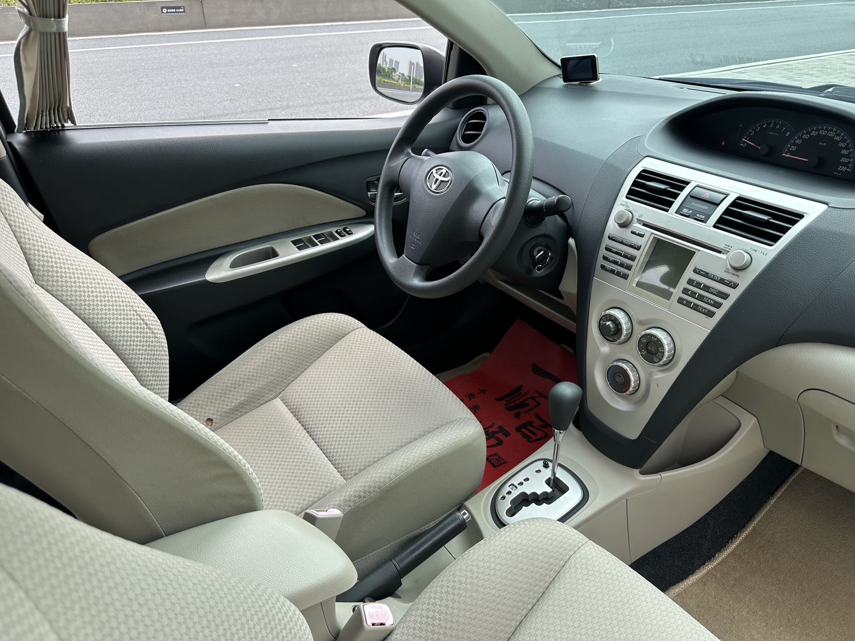 Toyota Vios 2010 car image #5