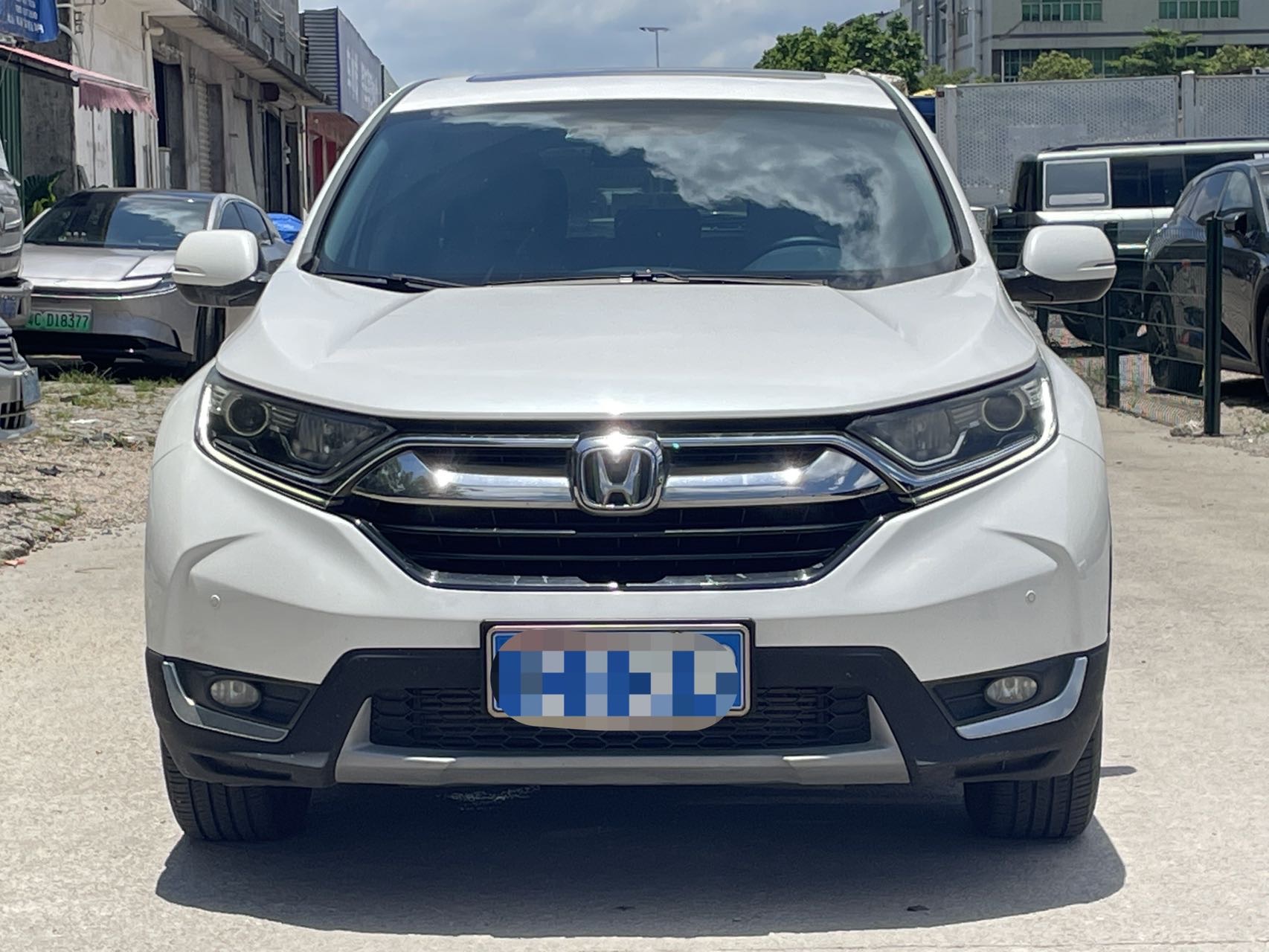 Honda CR-V 2019 car image #2