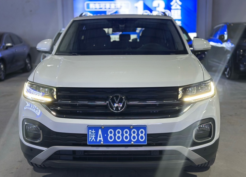 Volkswagen Tacqua 2024 car image #2