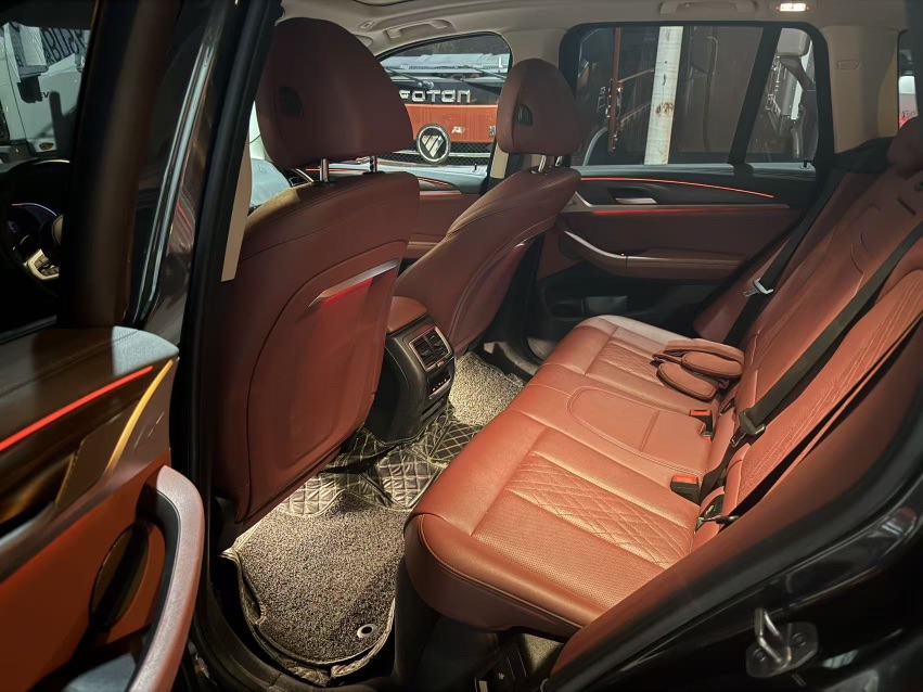BMW X3 2022 car image #6