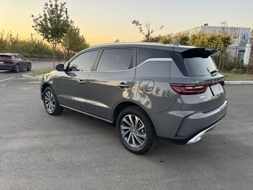 GEELY Vision X6 2023 #4 GEELY Vision X6 2023 car image #4