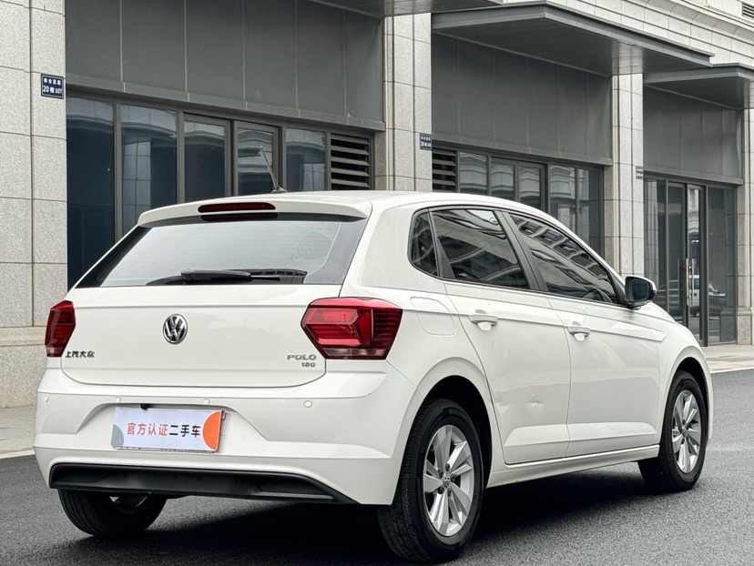 Volkswagen Polo 2021 car image #4