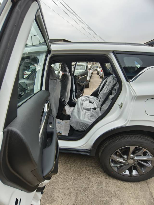 GEELY Coolray 2026 #6 GEELY Coolray 2026 immagine di auto #6