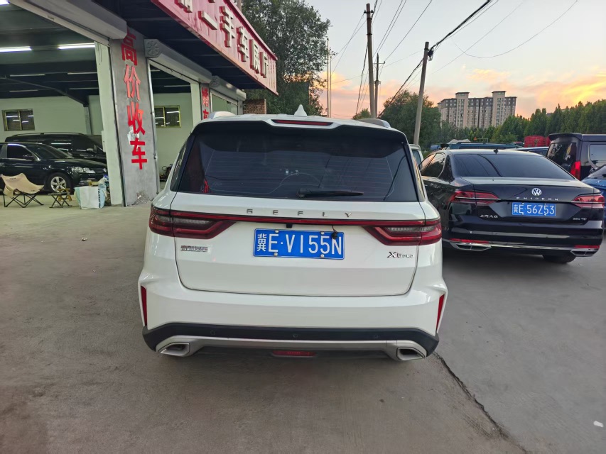 GEELY Vision X6 2023 car image #7