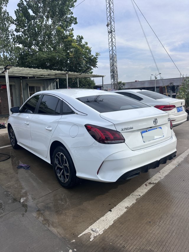 MG 5 2025 immagine di auto #4