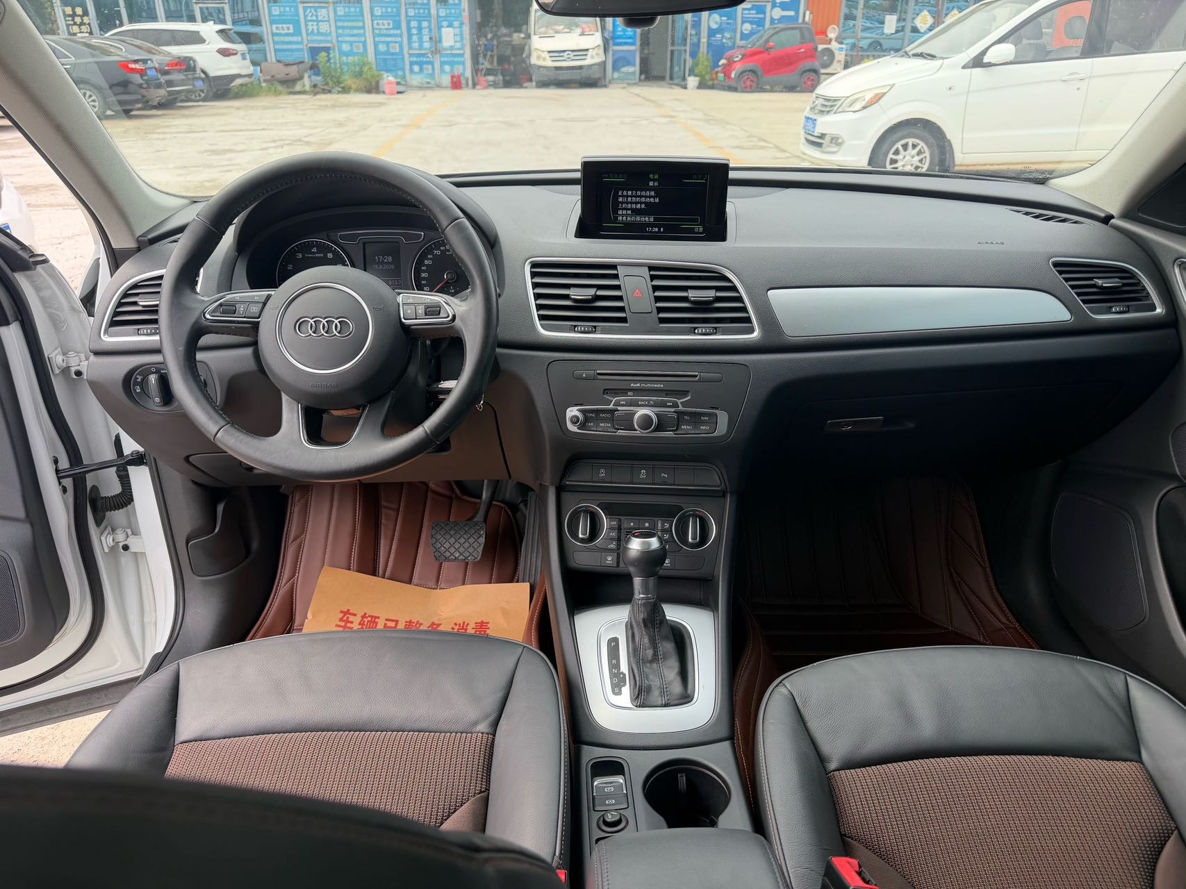 Audi Q3 2017 #4 Audi Q3 2017 car image #4