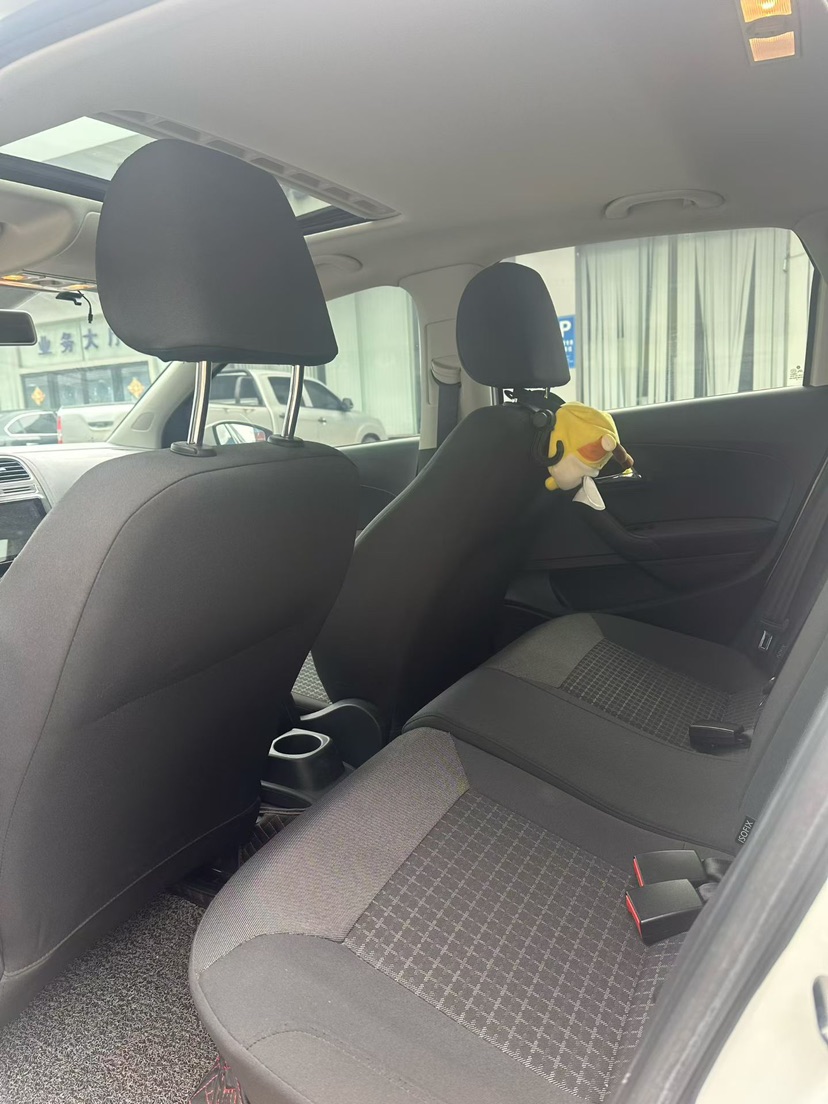 Volkswagen Polo 2019 #8 Volkswagen Polo 2019 صورة سيارة #8