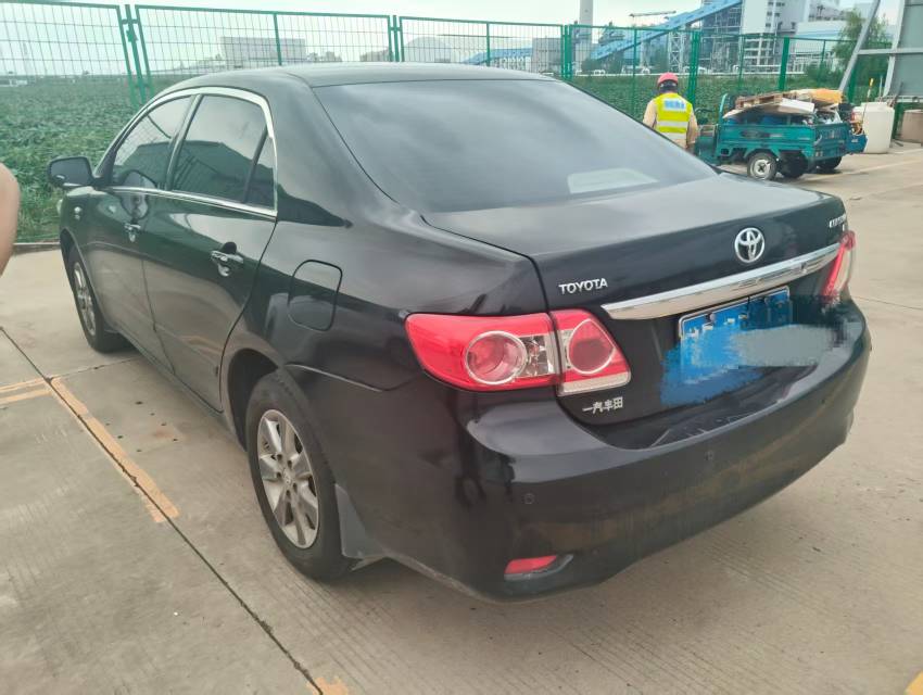 Toyota Corolla 2013 #5 Toyota Corolla 2013 car image #5