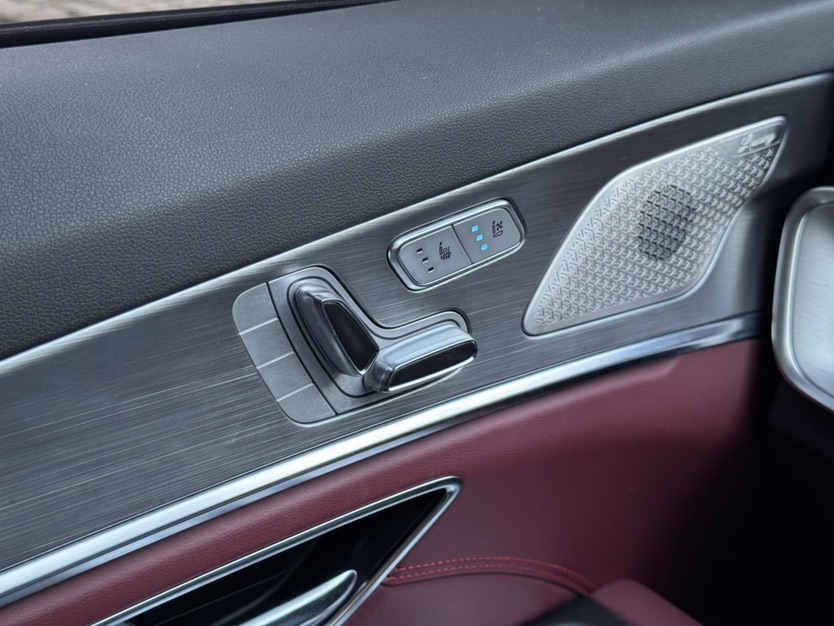 Jetour X70 PLUS 2022 #8 Jetour X70 PLUS 2022 car image #8