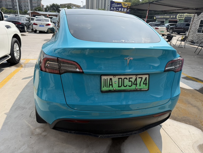 Tesla Model Y 2021 #8 Tesla Model Y 2021 car image #8