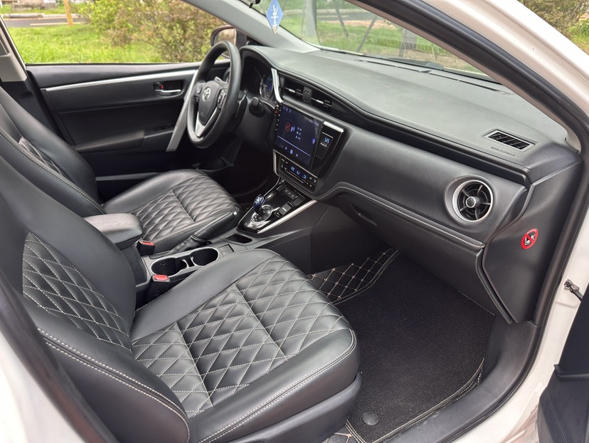 Toyota Corolla 2019 #8 Toyota Corolla 2019 car image #8