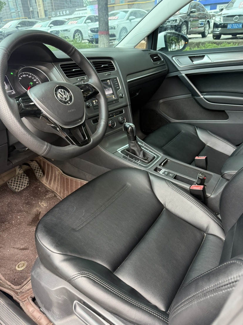 Volkswagen Golf 2016 car image #7