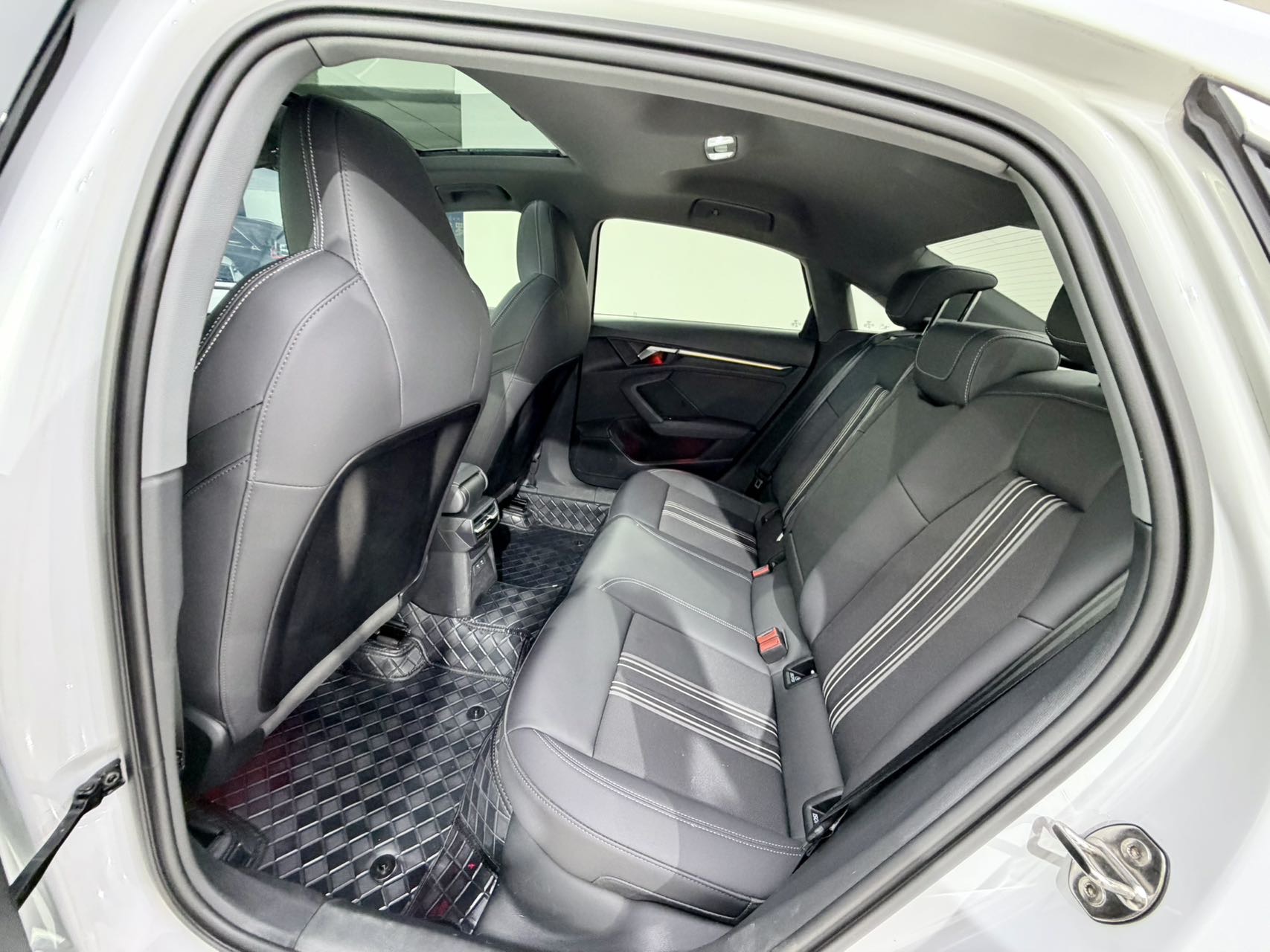 Audi A3 2024 car image #8