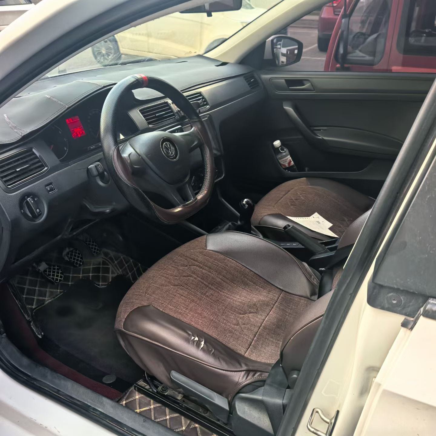 Volkswagen Santana 2021 car image #5