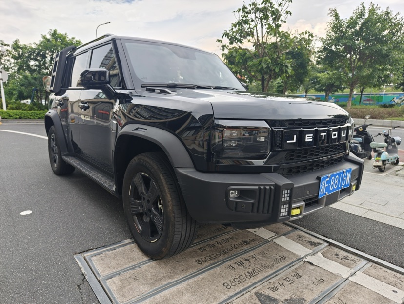 Jetour Traveller 2025 car image #2