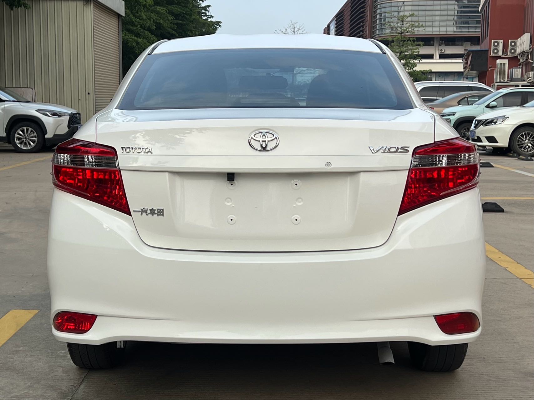 Toyota Vios 2014 #3 Toyota Vios 2014 car image #3