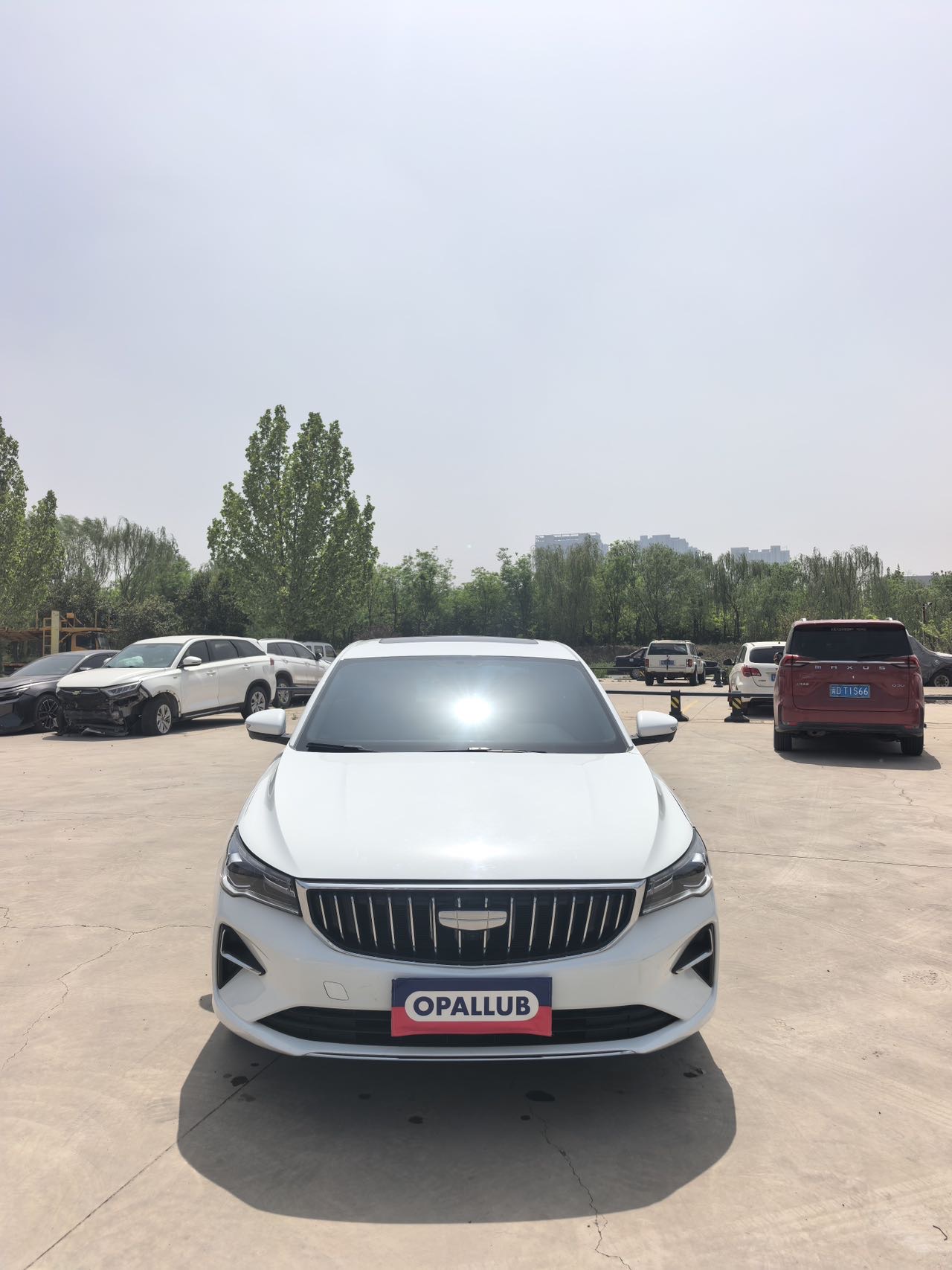GEELY Emgrand 2024 #2 GEELY Emgrand 2024 car image #2