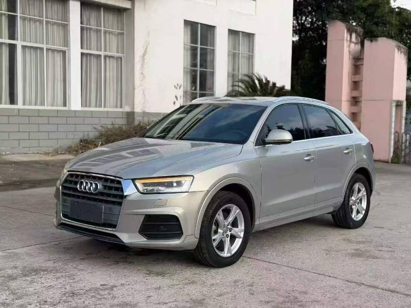 Audi Q3 2018 Audi Q3 2018 immagine di auto