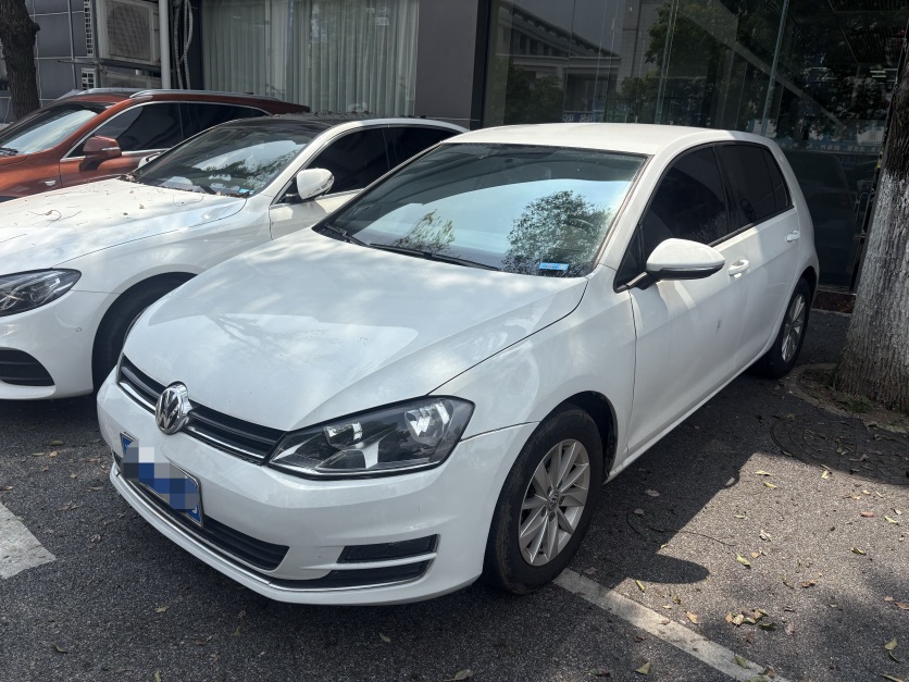 Volkswagen Golf 2017 Volkswagen Golf 2017 car image