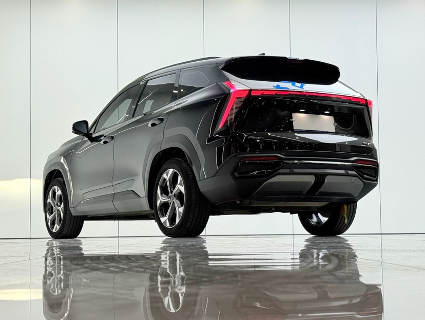 GEELY Boyue L 2024 car image #8