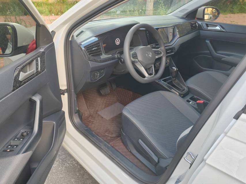 Volkswagen Lavida 2026 car image #3