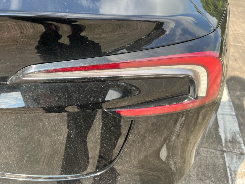 Tesla Model 3 2024 immagine di auto #9