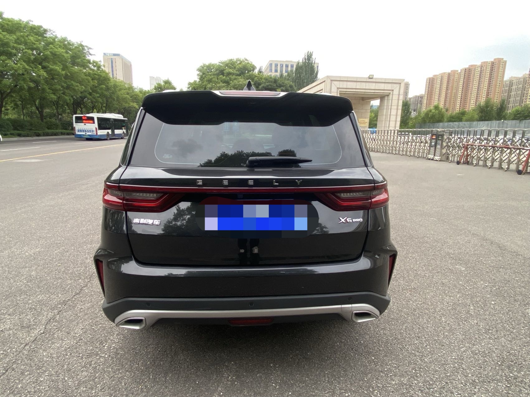 GEELY Vision X6 2022 car image #12