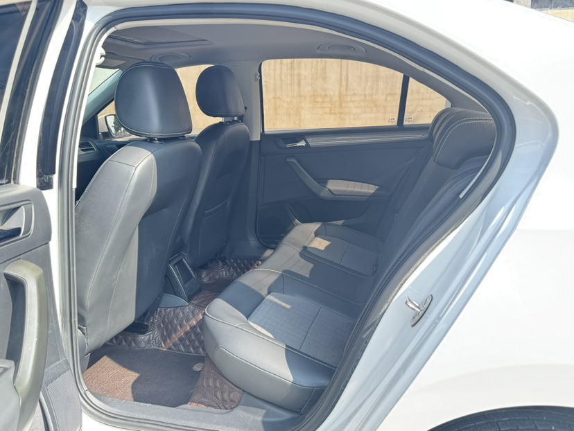Volkswagen Santana 2017 #4 Volkswagen Santana 2017 car image #4