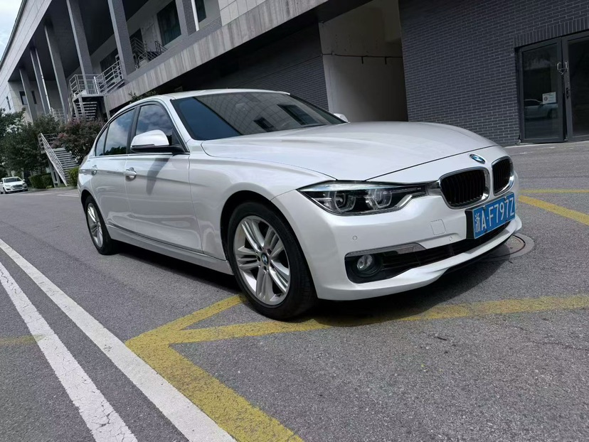 BMW 3 Series 2017 #3 BMW 3 Series 2017 car image #3