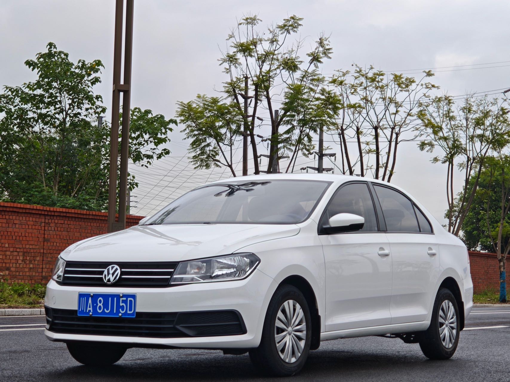 Volkswagen Santana 2019 car image 