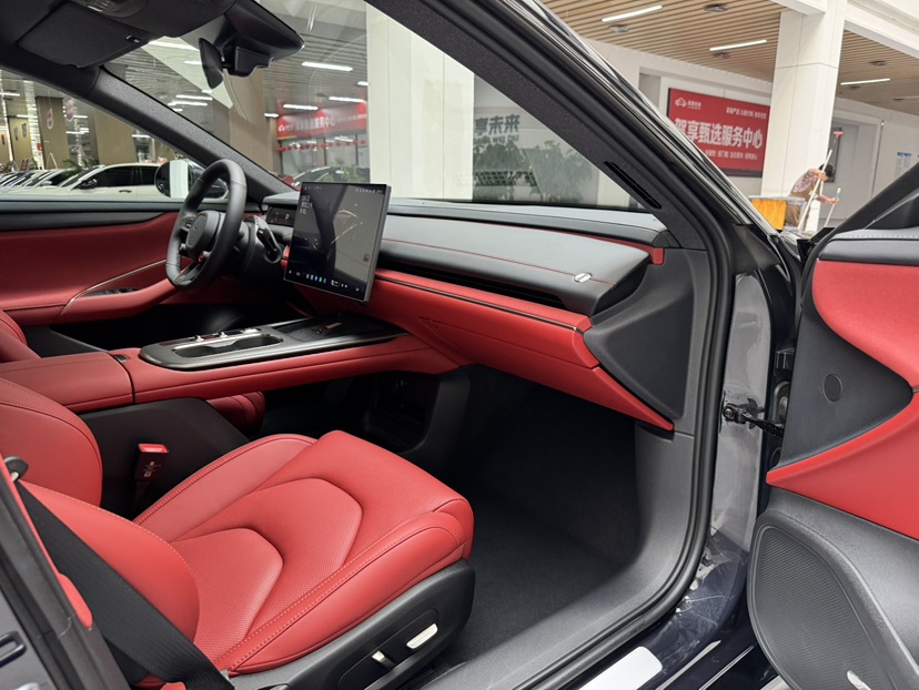 MI SU7 2025 car image #19