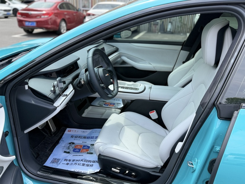 MI SU7 2024 car image #4