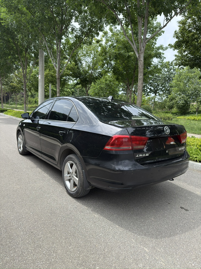Volkswagen Santana 2014 car image #9