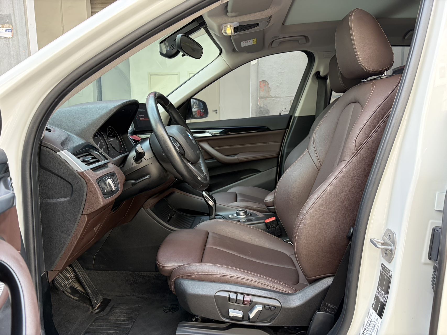BMW X1 2022 car image #4