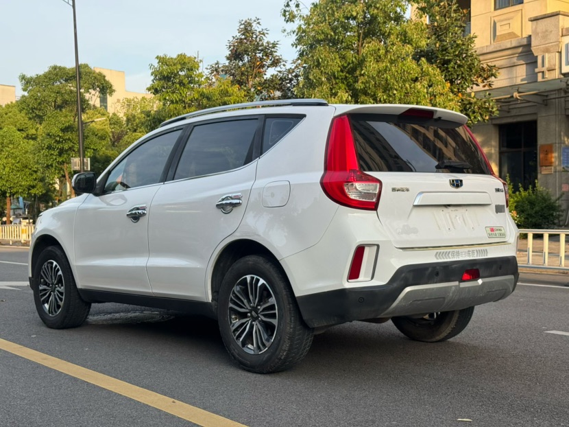 GEELY Vision X6 2018 #4 GEELY Vision X6 2018 car image #4