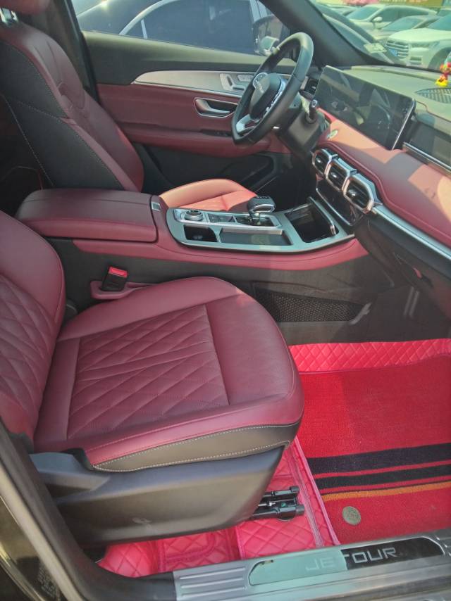 Jetour X70 PLUS 2024 car image #5