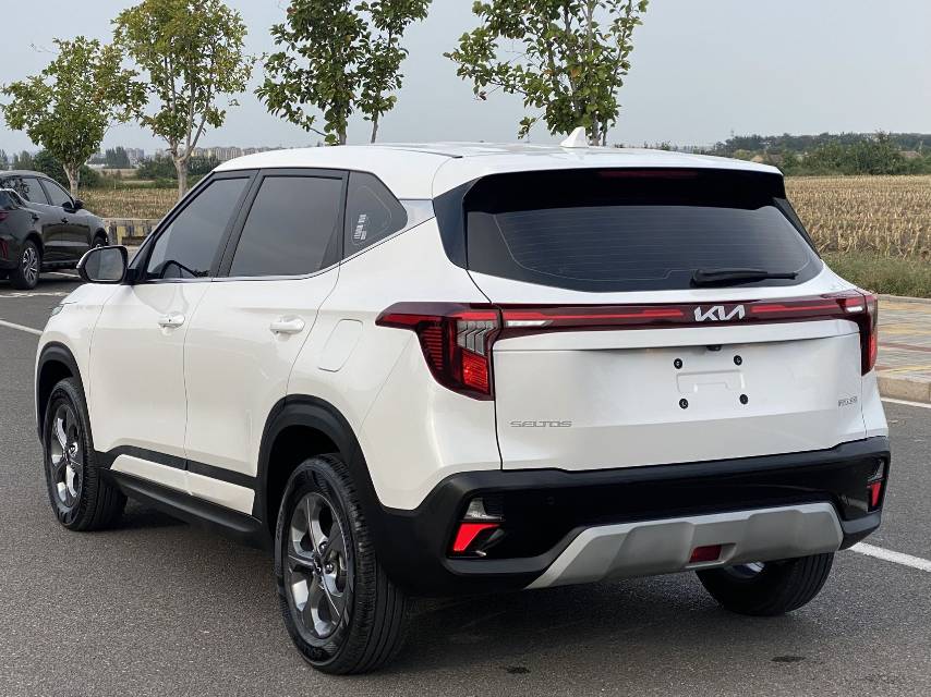 Kia Seltos 2023 #9 Kia Seltos 2023 car image #9
