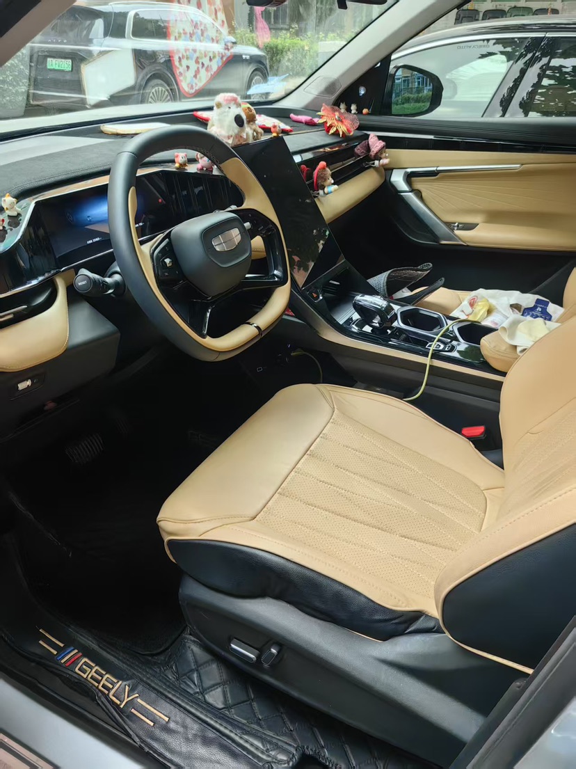 GEELY Boyue L 2023 car image #4