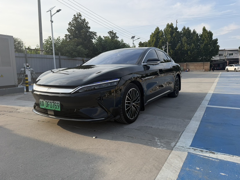 BYD Han 2022 #2 BYD Han 2022 car image #2
