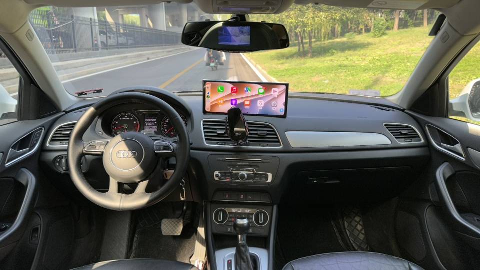 Audi Q3 2019 #5 Audi Q3 2019 car image #5